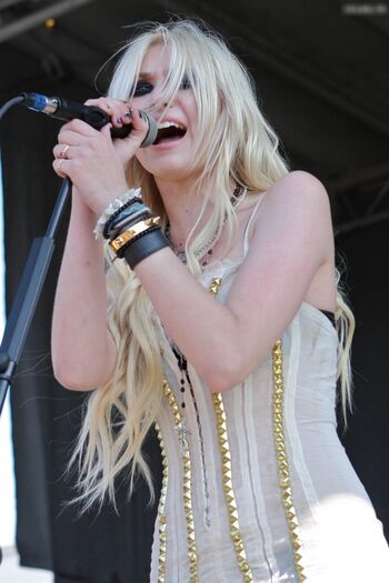 Taylor Momsen