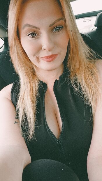 Temptressqueen1