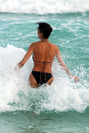 Teri Hatcher