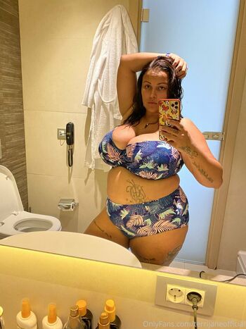 terrijaneofficial