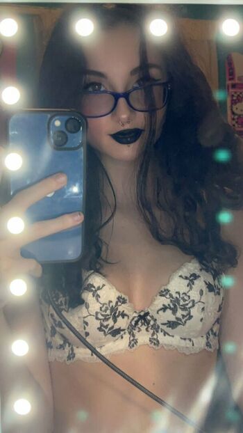 Thatangelnamedamber