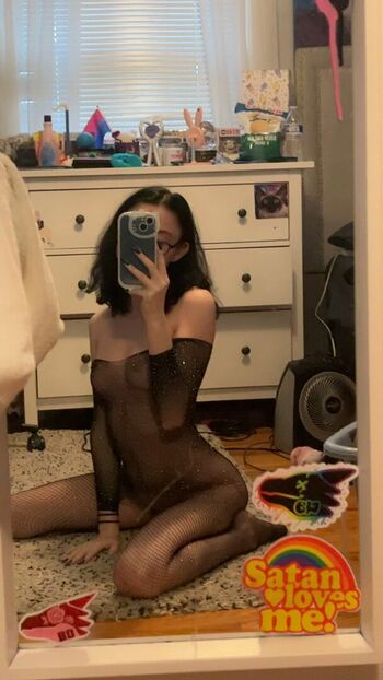 Thatangelnamedamber