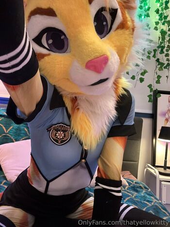 thatyellowkitty