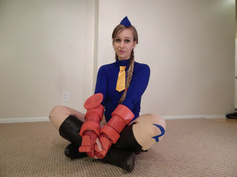 Thefinetrouble Cosplay