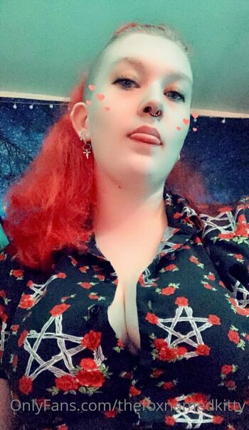 thefoxnamedkitty