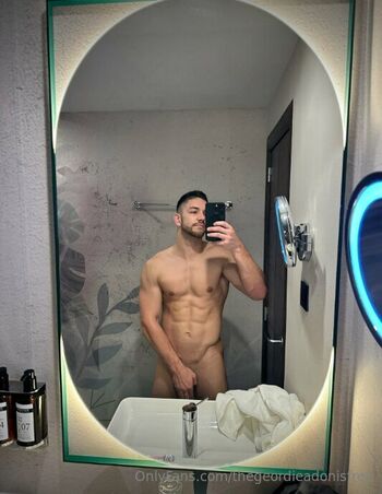 thegeordieadonisfree