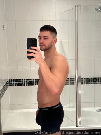 thegeordieadonisfree