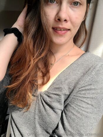 thegirlewiththecursemark