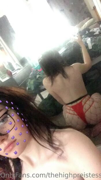 thehighpreistess
