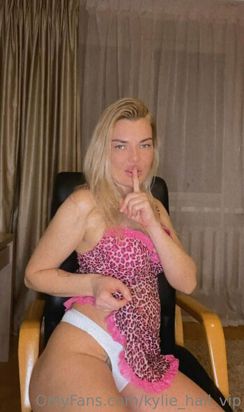 thehottestmom
