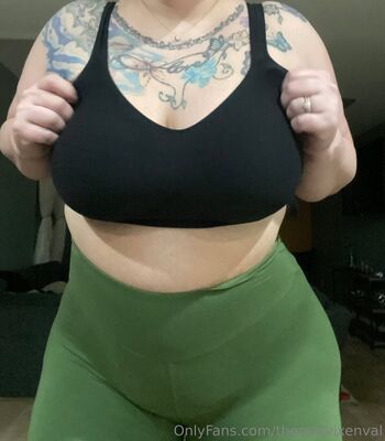 therealvixenval