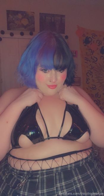 thiccthighkenzie