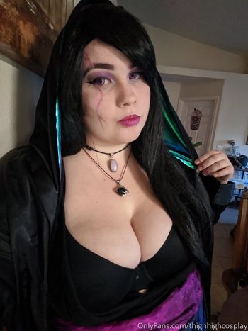 thighhighcosplay