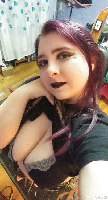 tiffcakes21