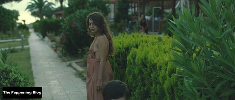 Tilya Damla Soenmez