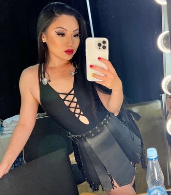 Tina Guo
