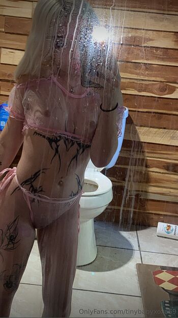 tinybabyxoxo69