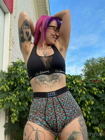 tinytoni