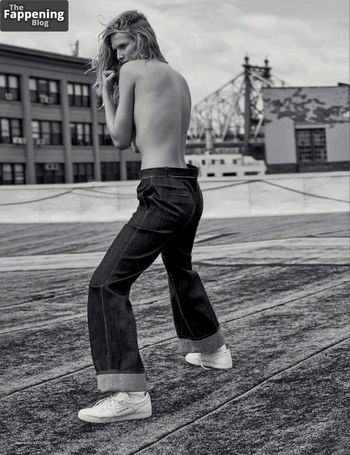 Toni Garrn