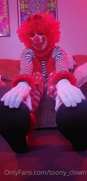 toony_clown