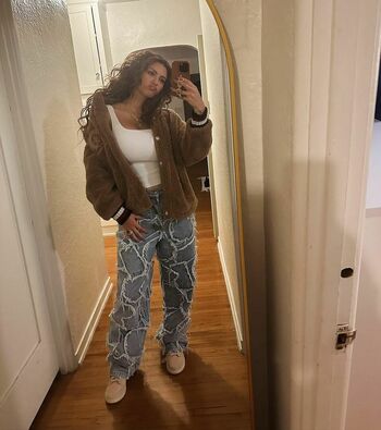 Tori Kelly