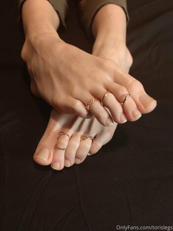 torislegs