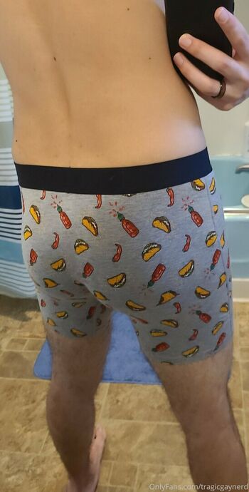 tragicgaynerd