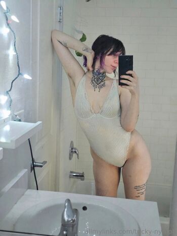 trickynymph