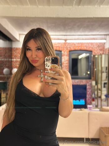 ts_monica