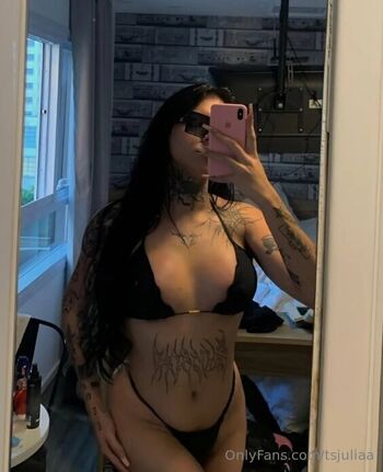 tsjuliaa