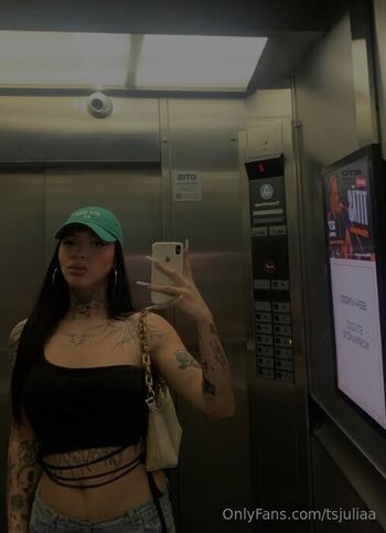 tsjuliaa