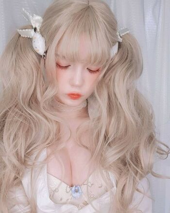 Tsuruko The Alien