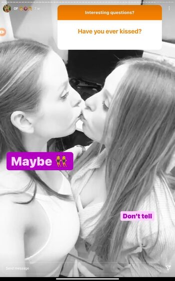 twinsblonde