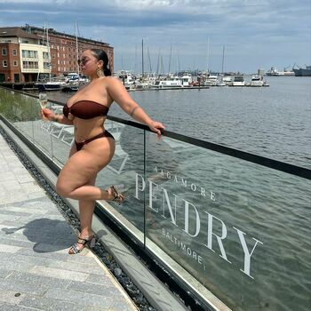 tylea_adore