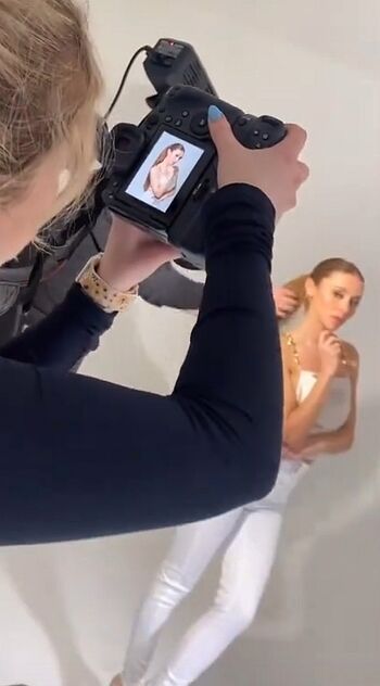 Una Healy