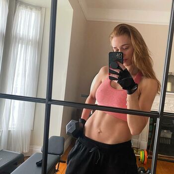 Una Healy