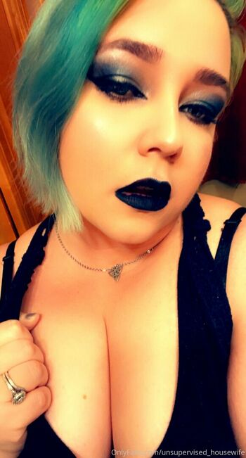 unsupervised_housewife