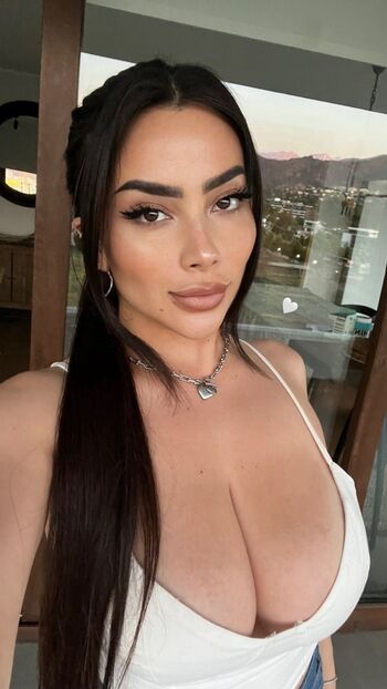 Vai Monroe