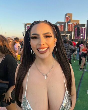 Vai Monroe