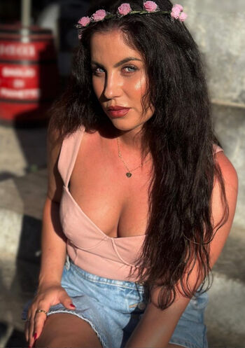 Valea Katharina Scalabrino
