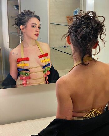Valen Bandeira