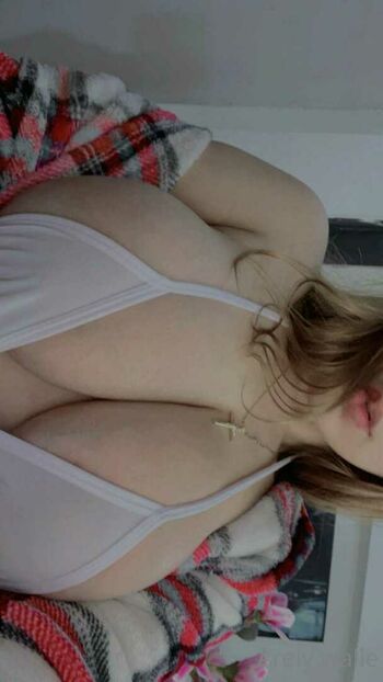 Valentina Walle
