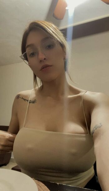 Valeria Garza