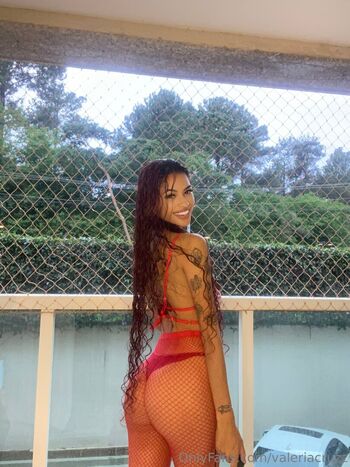 valeriacruzz