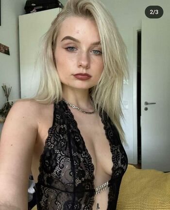 valeriavee