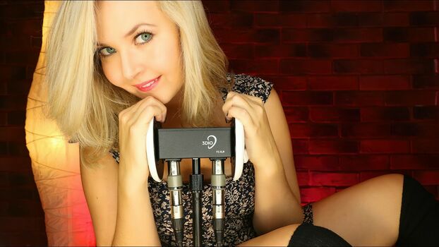 Valeriya ASMR