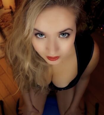 Valeriya ASMR