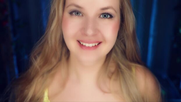 Valeriya ASMR