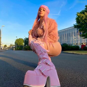 Valery Mcqueen
