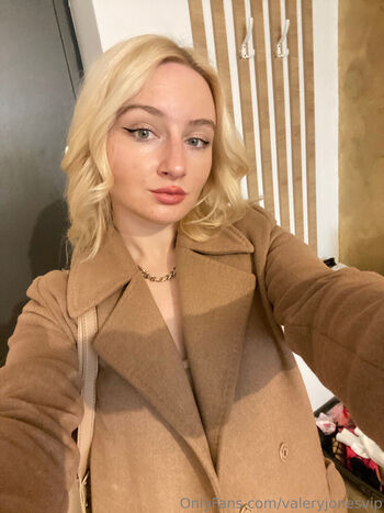 valeryjonesvip
